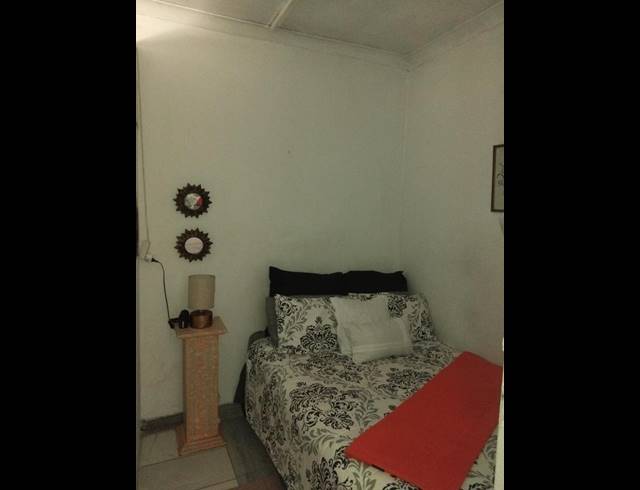 1 BEDROOM APARTMENT FOR SALE IN PRETORIA WEST